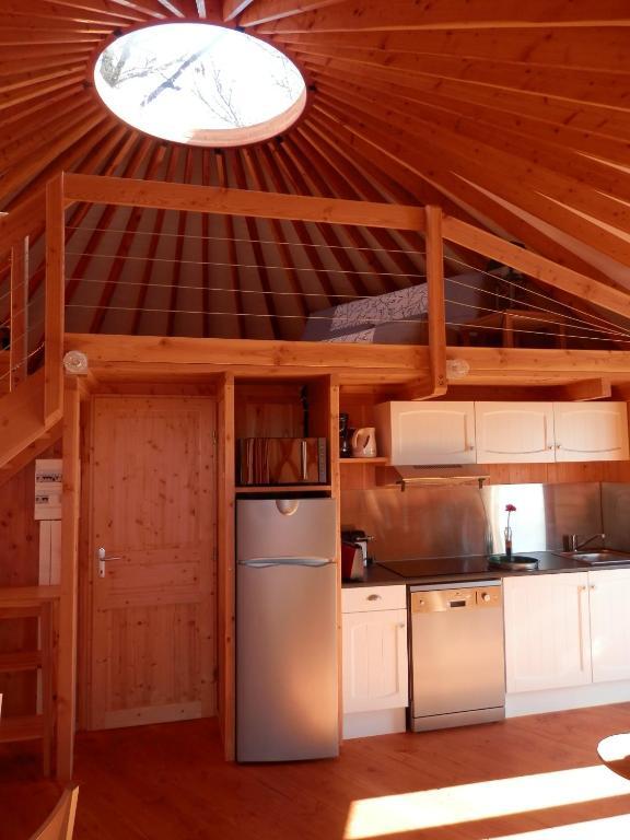 Les Hauts D'Albas Albas  Екстериор снимка